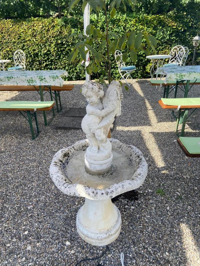 Gasthaus Zur Rose Aalen Zewnętrze zdjęcie